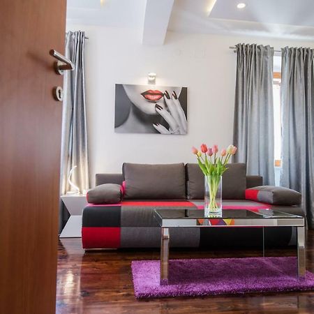 Studio Apartment Lena Kaštela Eksteriør billede