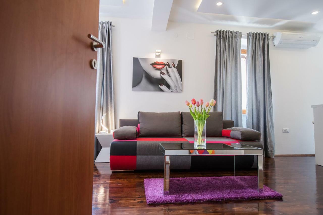 Studio Apartment Lena Kaštela Eksteriør billede