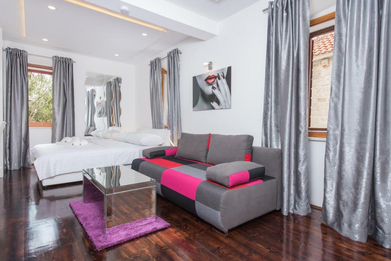 Studio Apartment Lena Kaštela Eksteriør billede